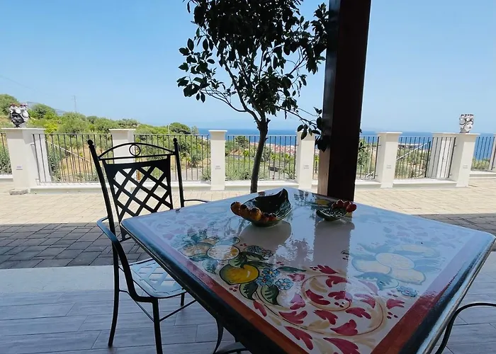 Bella Vista - Da Carmelo 圣泰雷萨迪里瓦